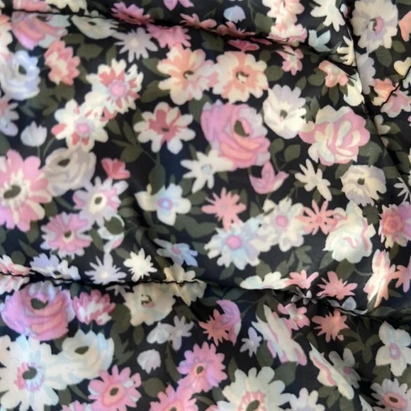 GAP Baby Girl Floral Puffer Jacket Coldcontrol Primaloft 12-18M - Picture 5 of 8